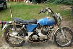 Oscar-Toga-1970-Norton-Motorcycle-42