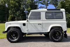 1992-White-Land-Rover-Defender-90-exterior-1