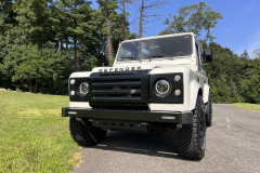 1992-White-Land-Rover-Defender-90-exterior-5