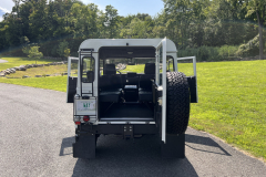 1992-White-Land-Rover-Defender-90-interior-5