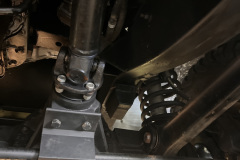 1992-White-Land-Rover-Defender-90-on-lift-37