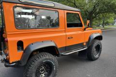 Oscar-Toga-Land-Rover-Defender-90-Orange-45