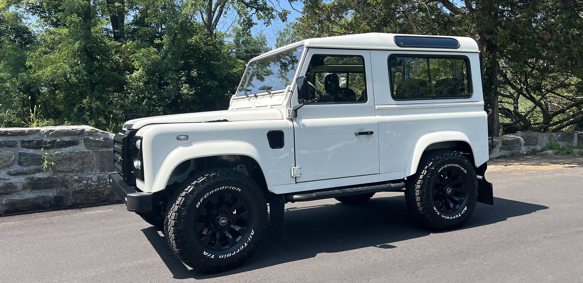 Land-Rover-Defender-90-Turbo-Diesel