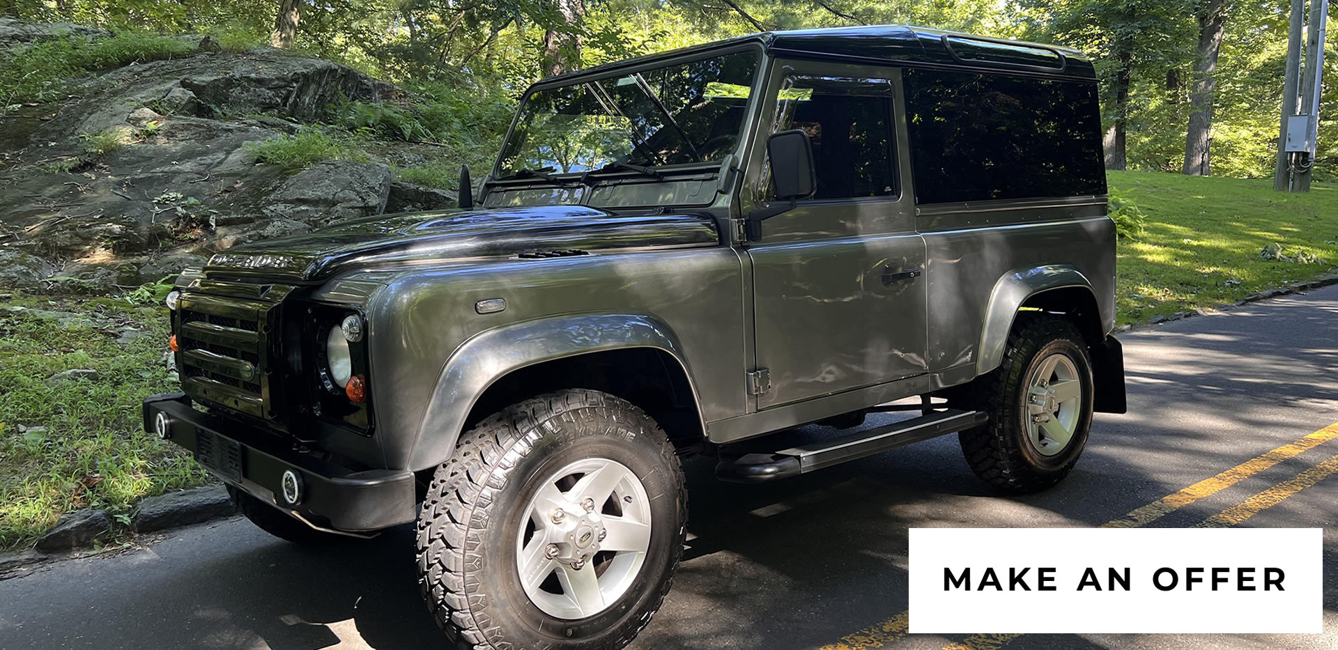 1997-Land-Rover-Defender-90-Black